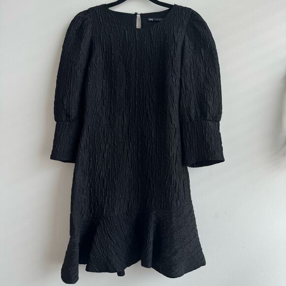 Zara Bloggers Fave Black Textured Weave Dress - Small - Picture 1 of 7